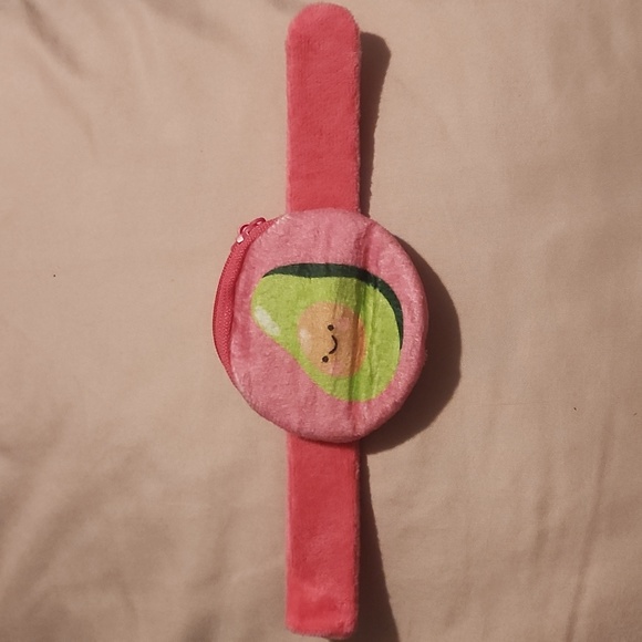 🔥🔥⭐️⭐️Cute Snap on Bracelet/Zipper Coin Purse on Slap Bracelet. - Picture 5 of 12